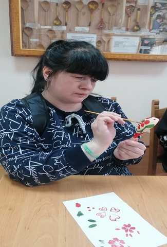 Экскурсионная поезда в музей Хохломской росписи